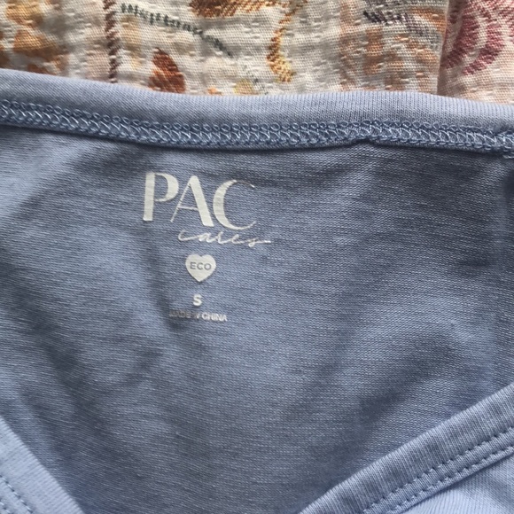 baby blue ruffled button tank - Picture 3 of 3